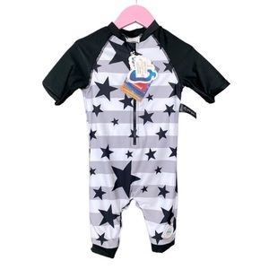 NEW! Bonverano Bundle Swimsuit Rash Guard & Hat Zipper UPF 50+ Protection 24-36M